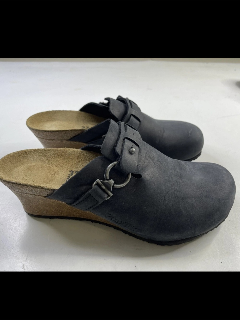 Birkenstock Papillio Fanny Suede Heeled Clog Studded Buckle black size 40 - 9